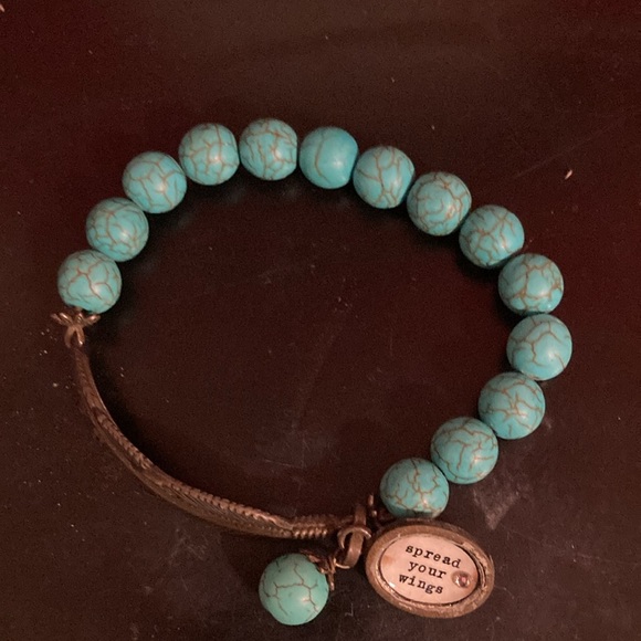 Beaded bracelet like new condition - Picture 2 of 4